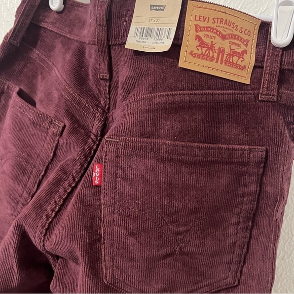 Levi’s Women’s NWT High Waisted Mom Corduroy Jeans Decadent Chocolate Size 27x27 - Picture 5 of 10